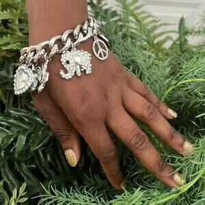 NWT JESSICA CARLYLE CHARM BRACELET‎